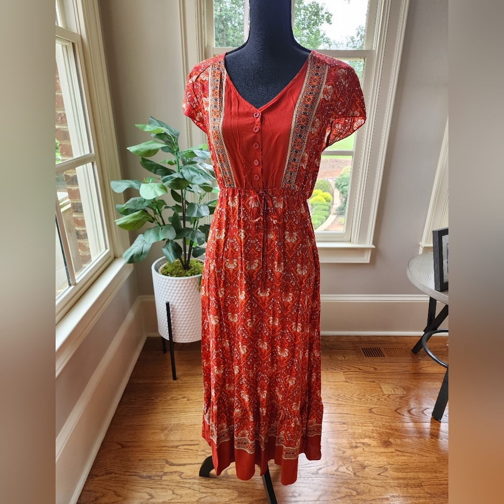 New with Tags size M Floral Blooming dress burnt red, w orange and white